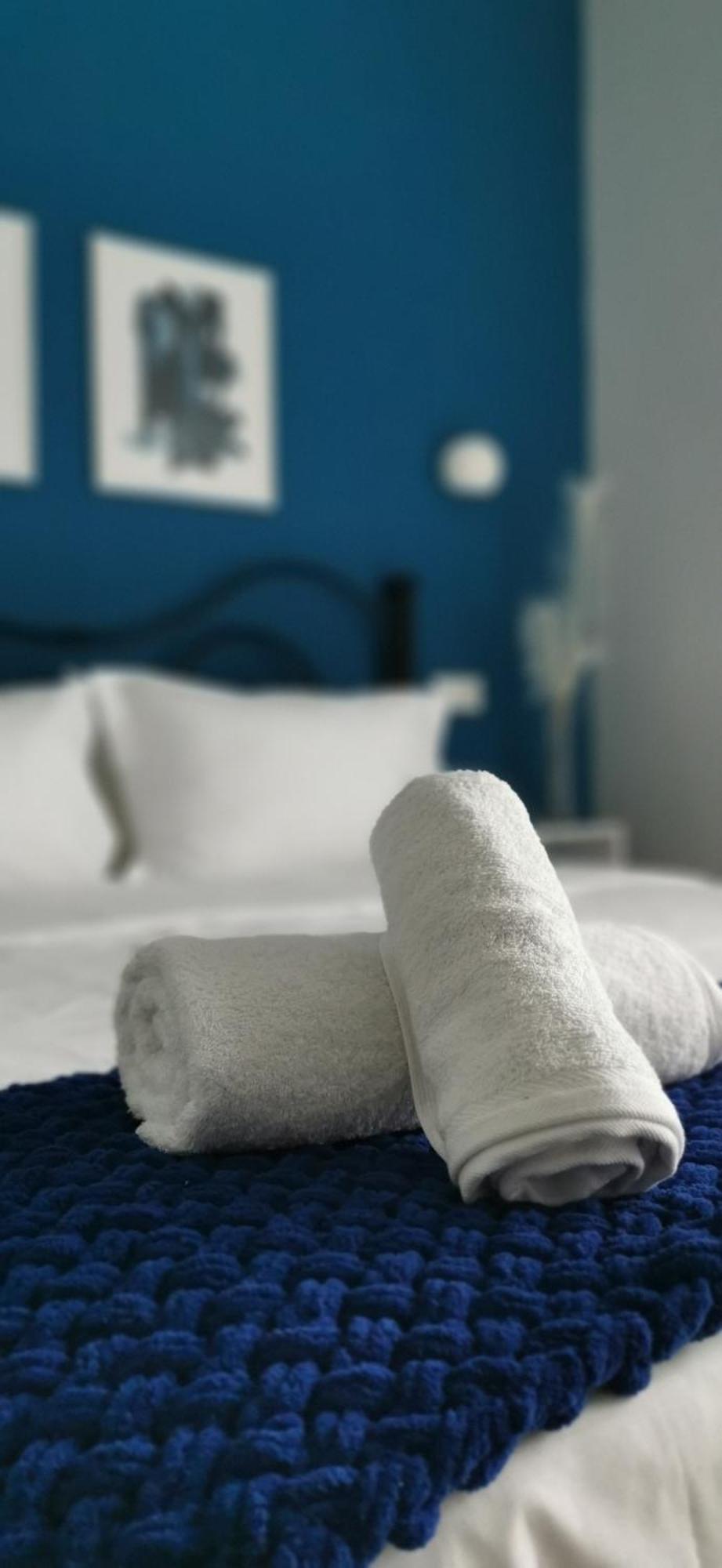 W Pearl Suite Néa Péramos Dış mekan fotoğraf