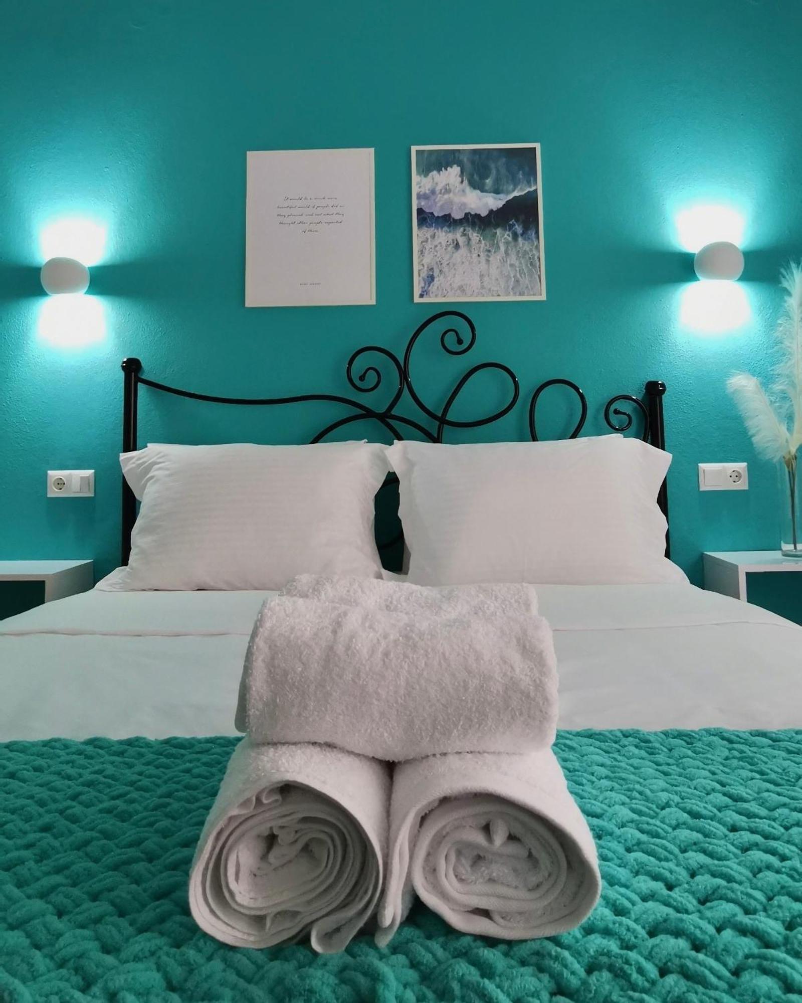 W Pearl Suite Néa Péramos Dış mekan fotoğraf